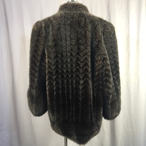 Vintage Faux Fur Jacket EUC - Picture 4 of 8